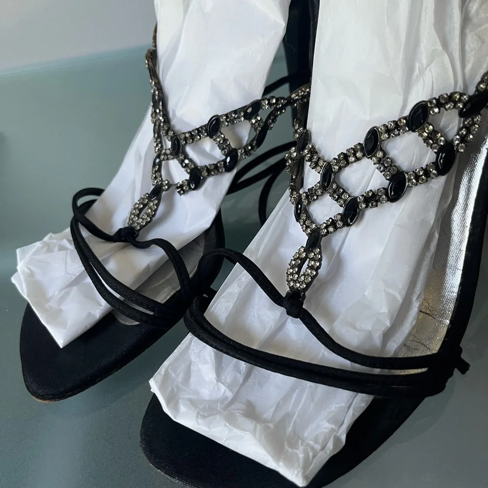 Stuart Weitzman 7.5 Black Heels Elegant Design- “as is”